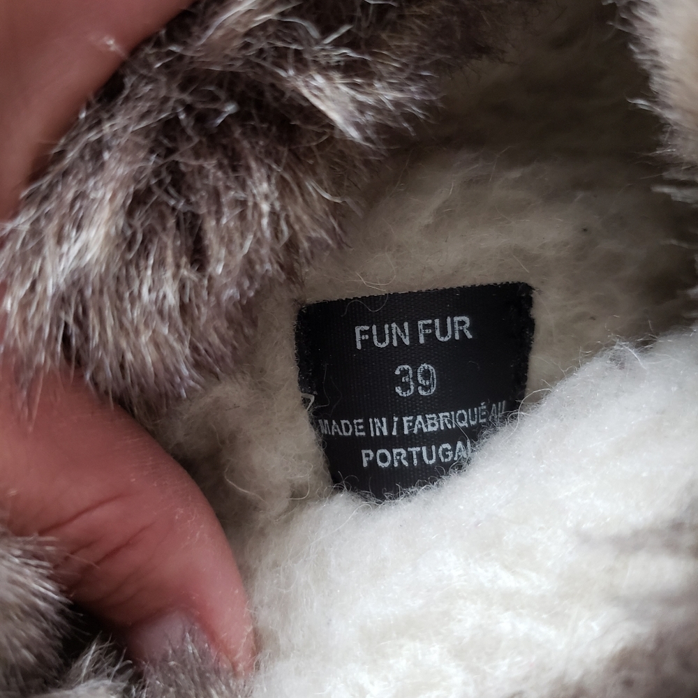 Bos. & Co. Fun Fur Boot - Picture 7 of 7